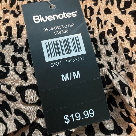 Flowy Leopard Shorts • Bluenotes - Picture 3 of 4